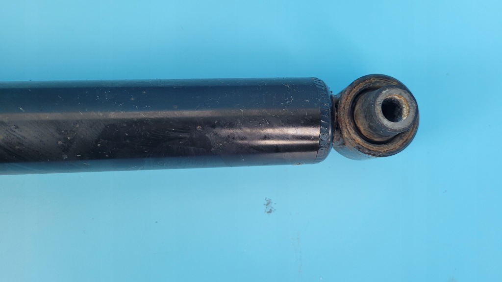 фото №8, Bmw 3’ g21 318d 19r амортизатор правый задняя 7568793