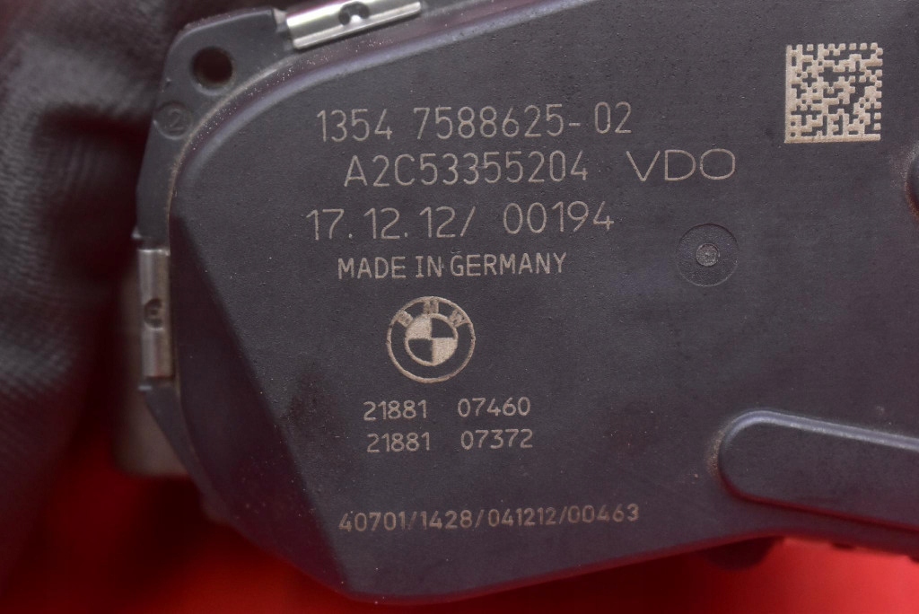 Дроссельная заслонка 7588625 a2c53355204 bmw f10 f11 2.0i 184 km 09-13 с Разборки