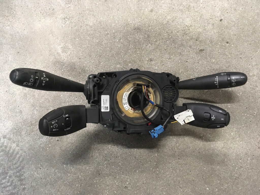 Купити Peugeot оригінальний номер 96663616