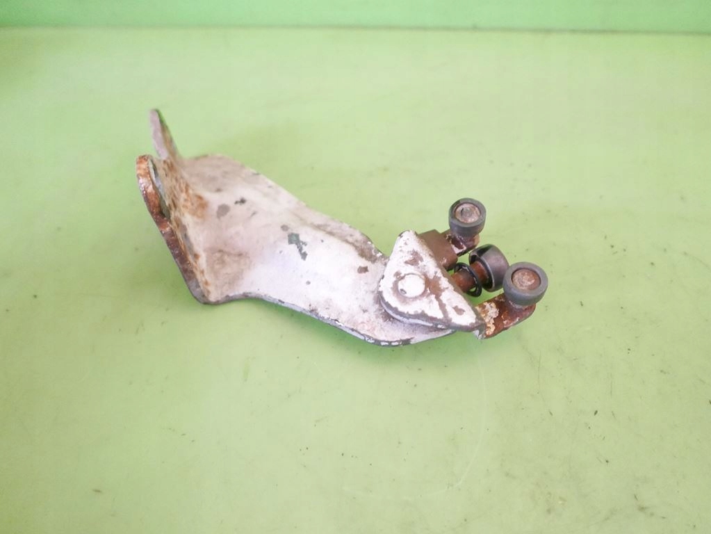 фото №7, Ролик двері розсувних права dół hyundai h1 00-02