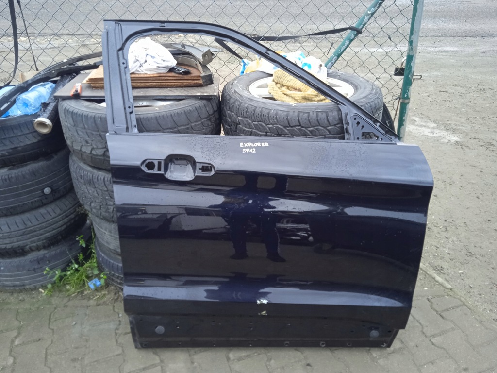 фото №1, Ford explorer vi дверь передние правое