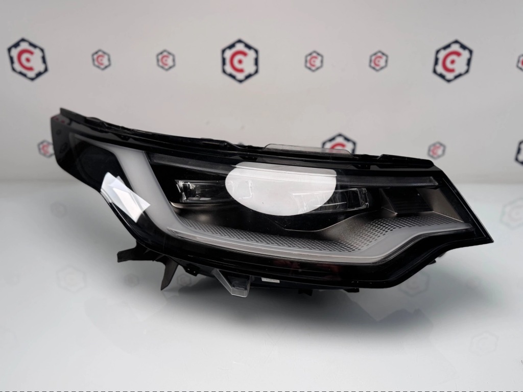 фото №1, Лампа права перед land rover discovery v l462 led