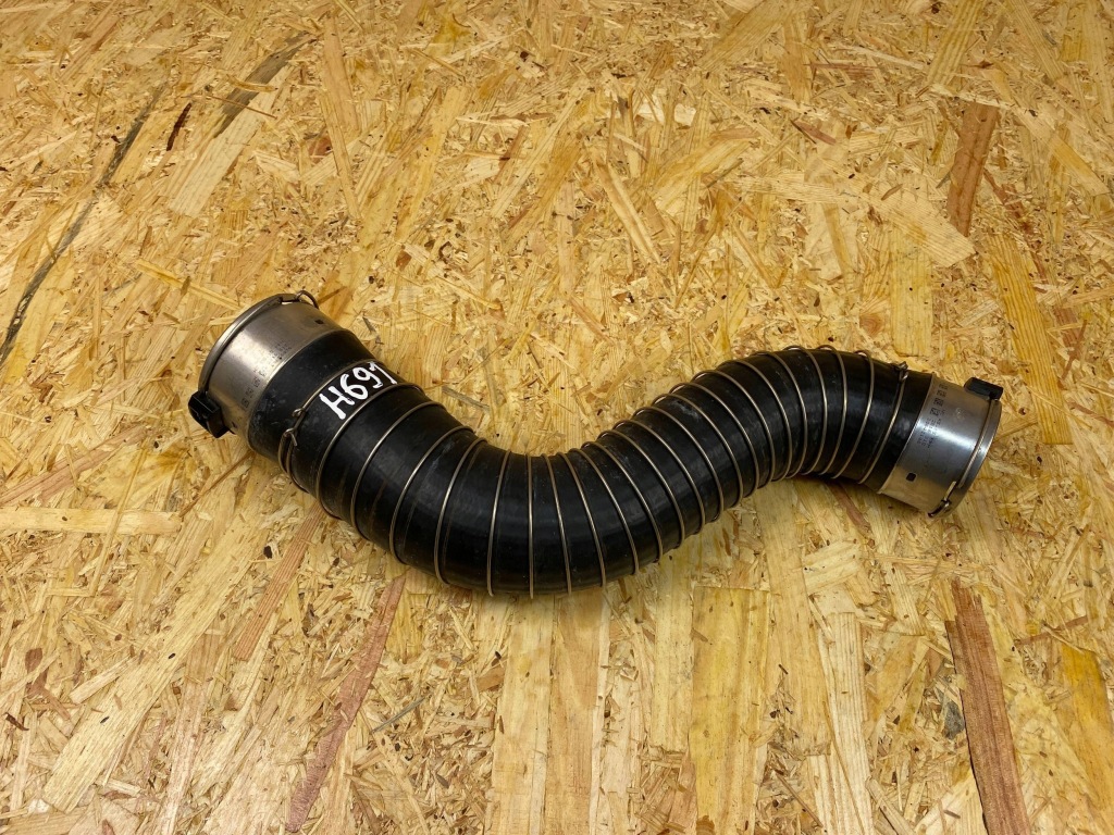 Купити Патрубок труба шланг повітря інтеркулер bmw f20 f21 f30 f31 f32 f34 8573762