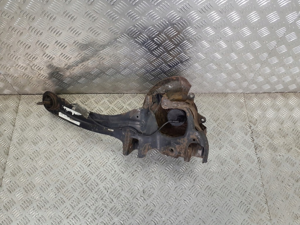 фото №2, Рычаг ступица правый задняя volvo s40 ii