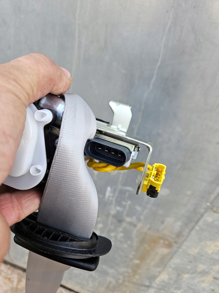 фото №6, Audi a8 d4 4h0 pas безпеки лівий перед