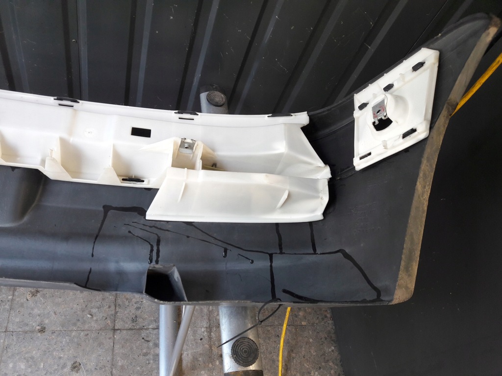 фото №11, 9624326677 бампер задняя peugeot 306 чёрный