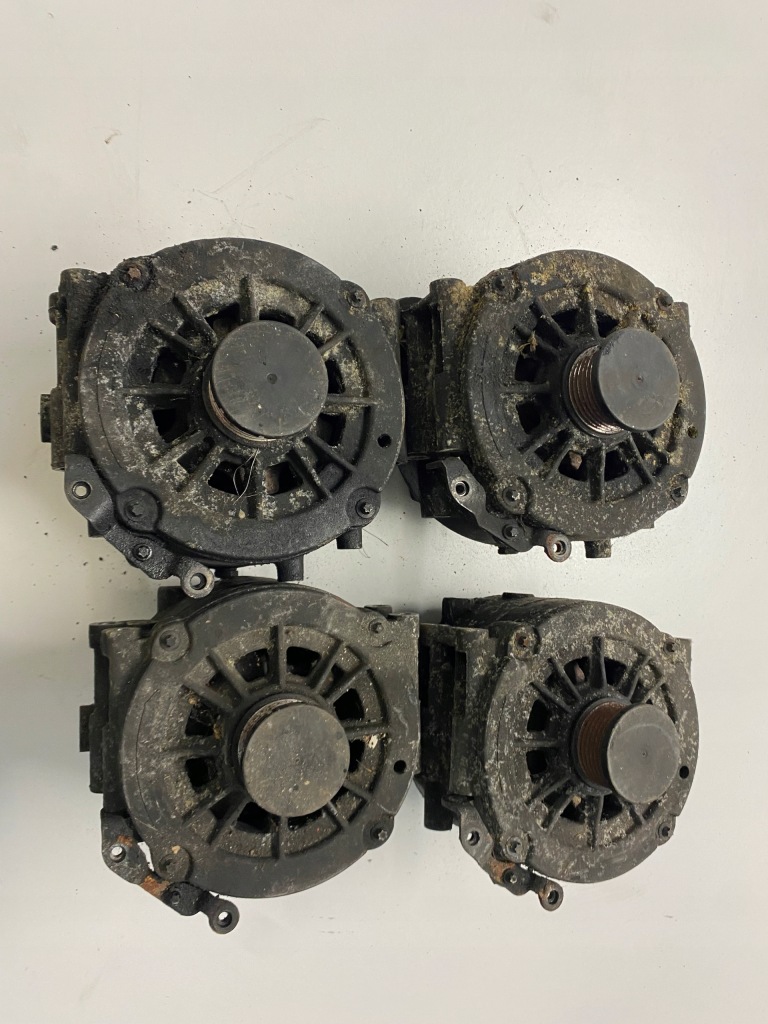 Mercedes ml w163 2.7 cdi w203 2.2 генератор водяной a0001501750 delphi 190a в Украине