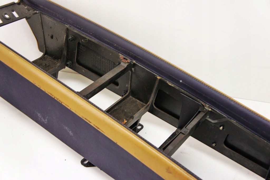 фото №5, Ir151 bentley flying spur i туннель средний