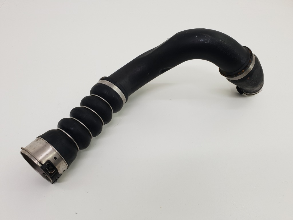 Купить Bmw f39 f45 f48 труба шланг пабтрубок  интеркулер 8585294