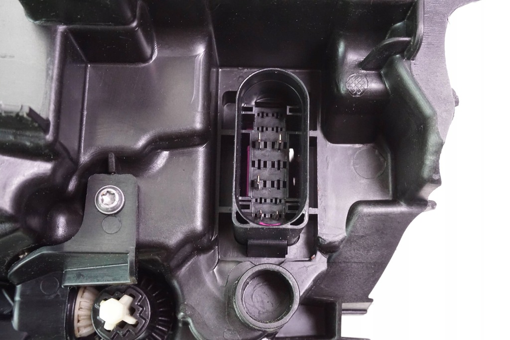 фото №8, Лампа передня права full led volvo s90 v90 31655187