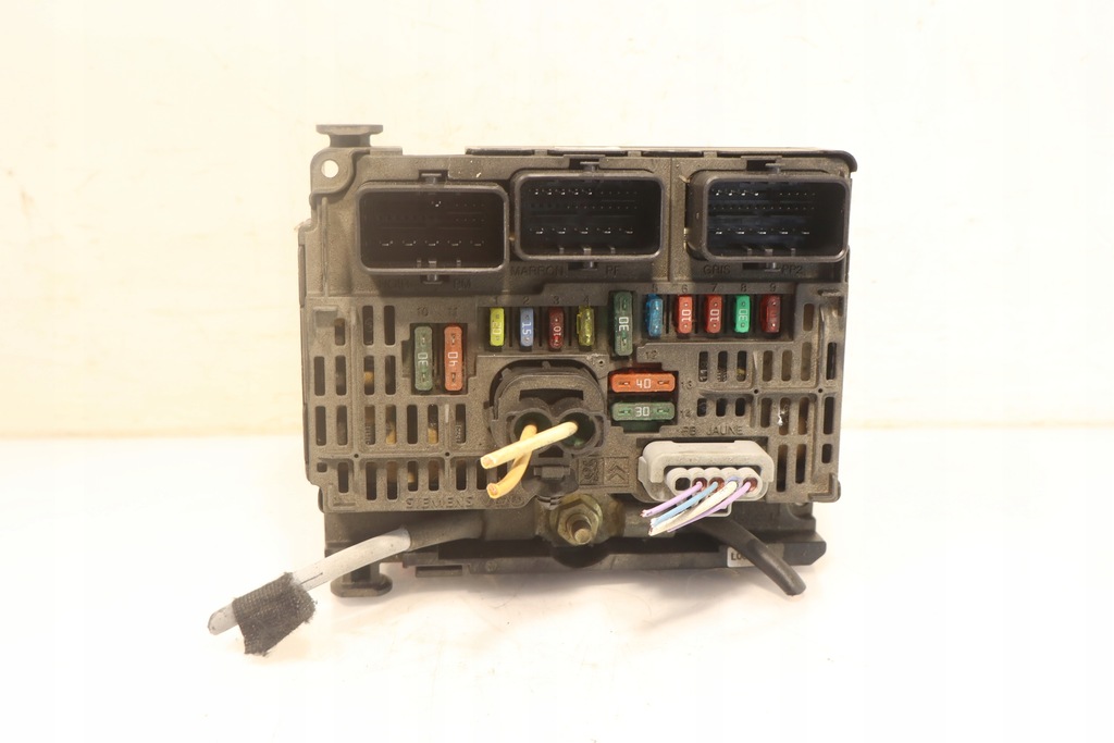 фото №1, Коробка предохранителей citroen c4