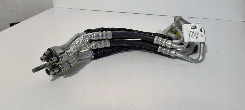 фото №3, Wąż шланг труба кондиціонера tesla model 3