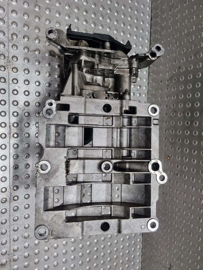 фото №5, Насос масла 7810823 bmw f10 f11 f20 f21 f30 f31 x1 e84 e90 e91 lift 2.0 d