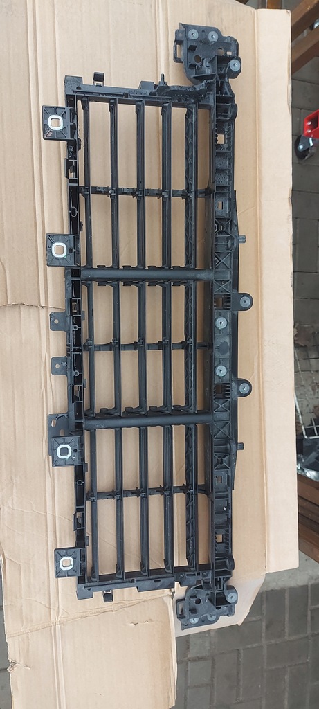 фото №10, Porsche cayenne жалюзі впуск повітря 9y0122519b