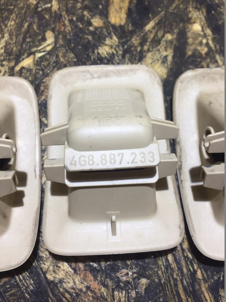 фото №8, Audi a6 c7 заглушка isofix задняя комплект 4g8887233