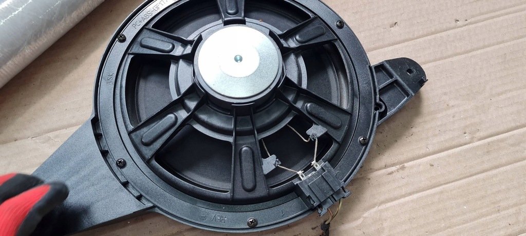 фото №12, A4 b9 8w динамик басовый сабвуфер 8w5035412