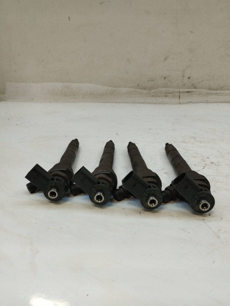 фото №6, Skoda octavia 3 iii форсунка топлива 04l130277ak