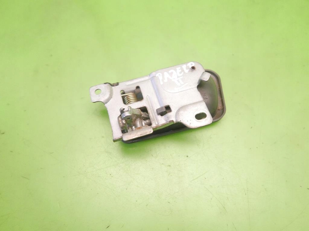 фото №5, Ручка внутренняя правая задняя mitsubishi pajero ii