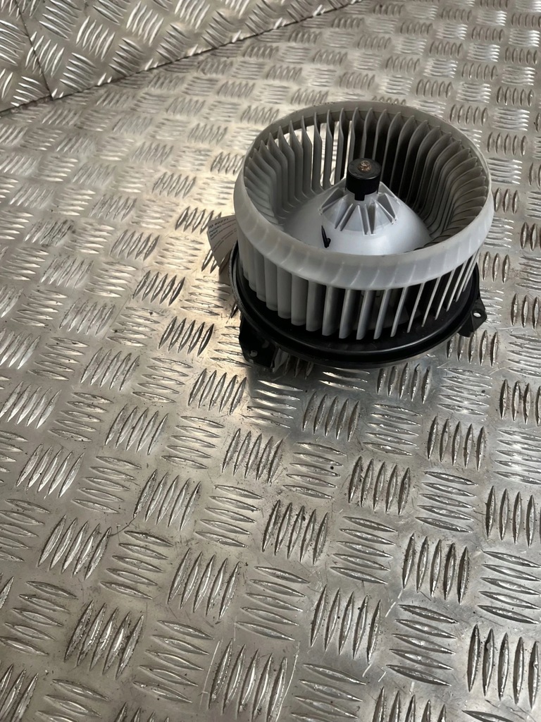 фото №6, Toyota land cruiser j150 воздуходувка обдув 8710360410