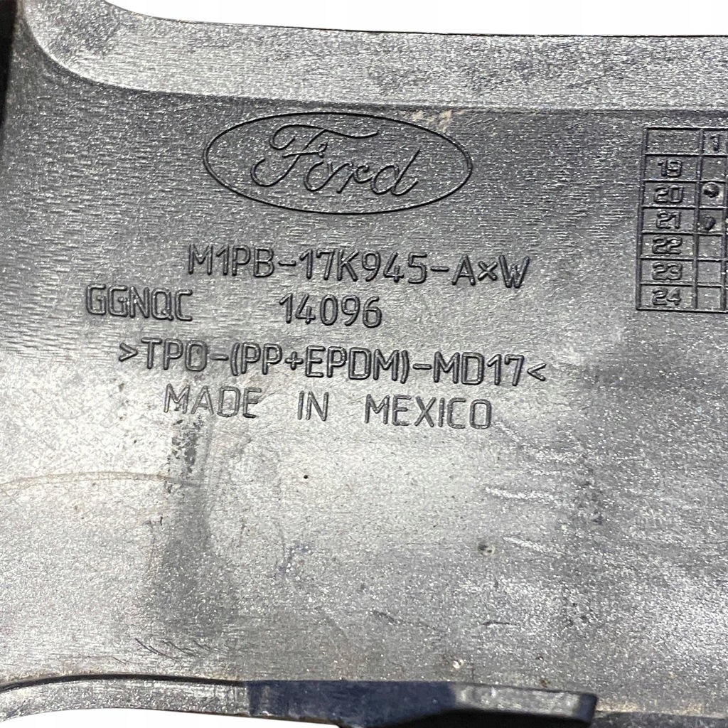 фото №15, Ford bronco 2021 молдинг бампера передний