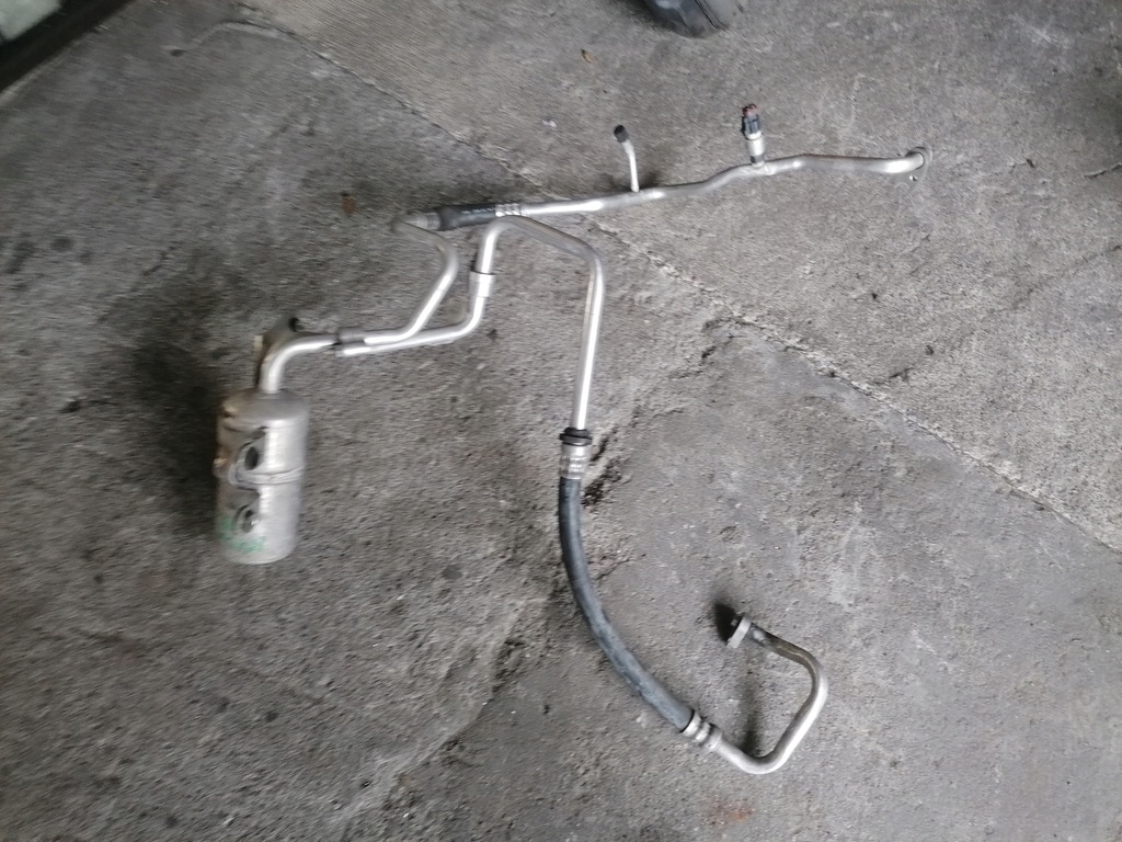 фото №1, Конденсатор осушувач кондиціонера kuga mk1 2.0 tdci