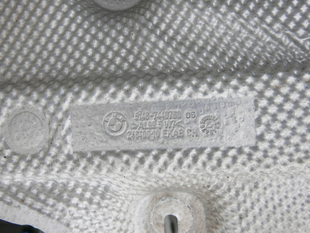 фото №5, Bmw f45 lci f39 защита тепловая выхлоп 7440760