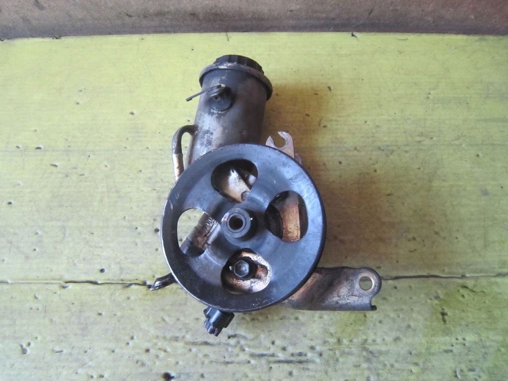 фото №1, Toyota yaris verso 1.3 насос підсилювача