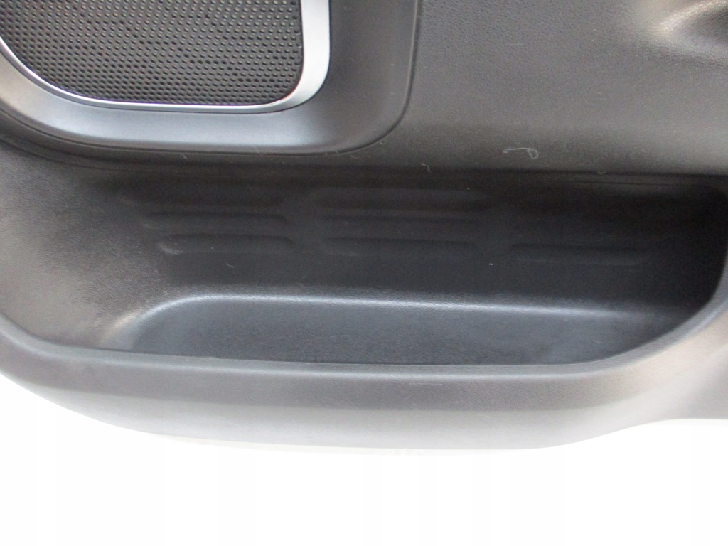 фото №6, | citroen c4 cactus обшивка дверь перед правый europ