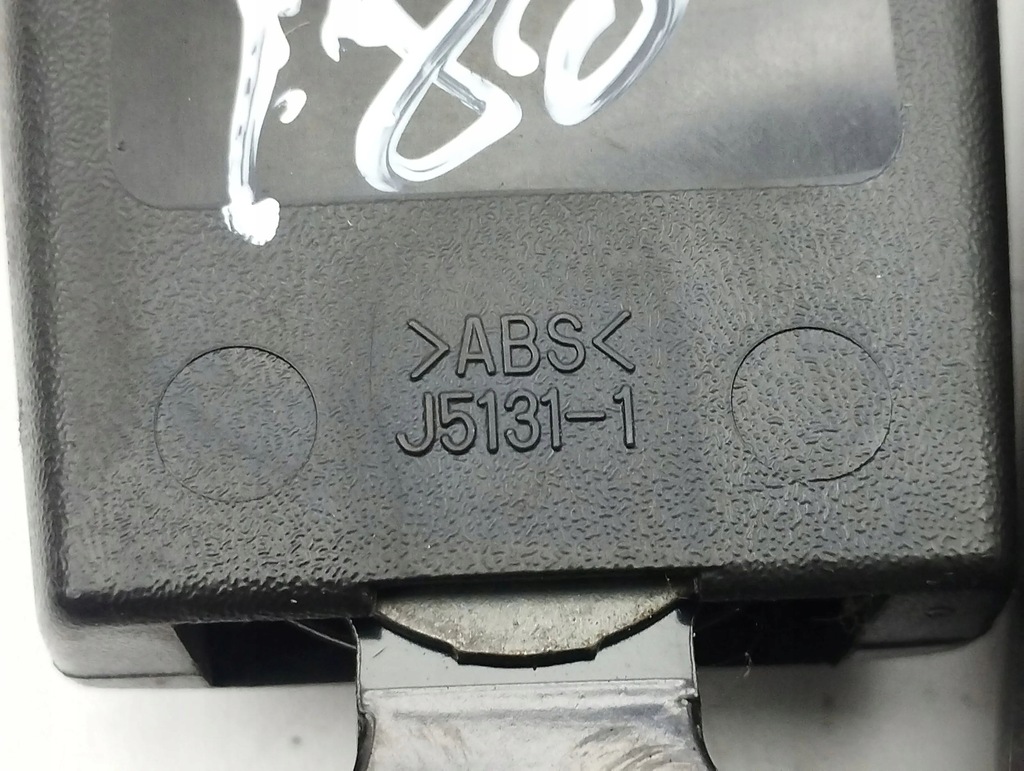 фото №6, Chevrolet captiva 2010 пряжка заднього поперечина безпеки