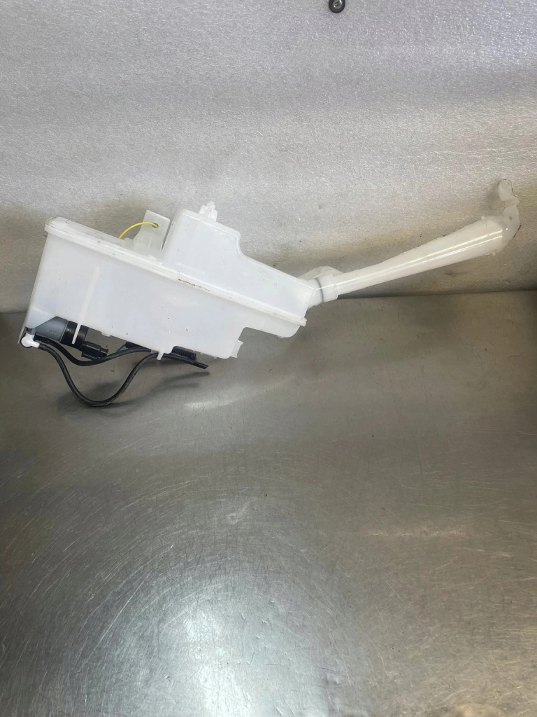 Купити Бак омивача renault austral qashqai iii 3 j12 289106ua0a