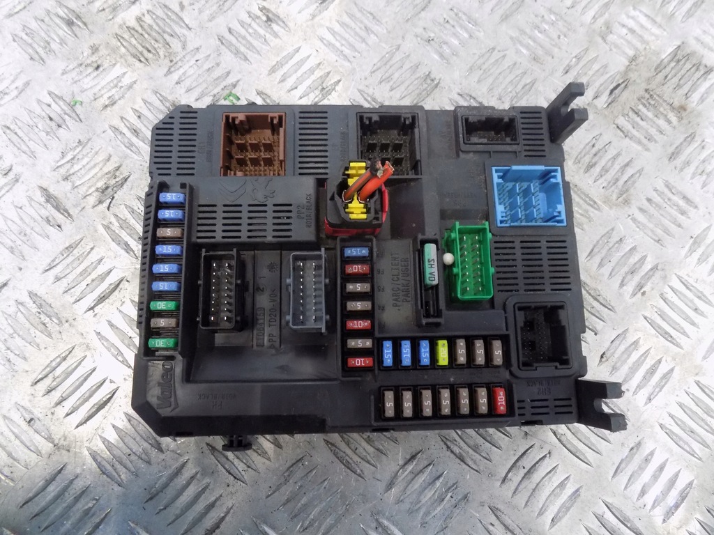 фото №1, Citroen c4 picasso ii модуль коробка bsi