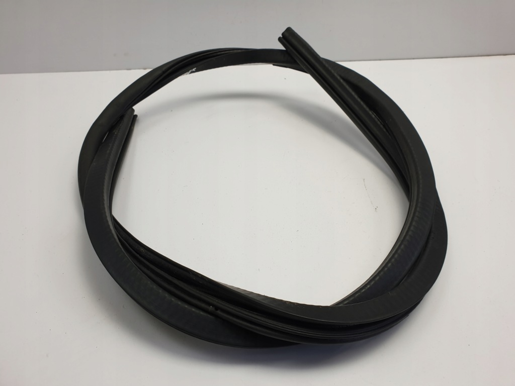 фото №3, Dodge challenger 15- прокладка передніх двері