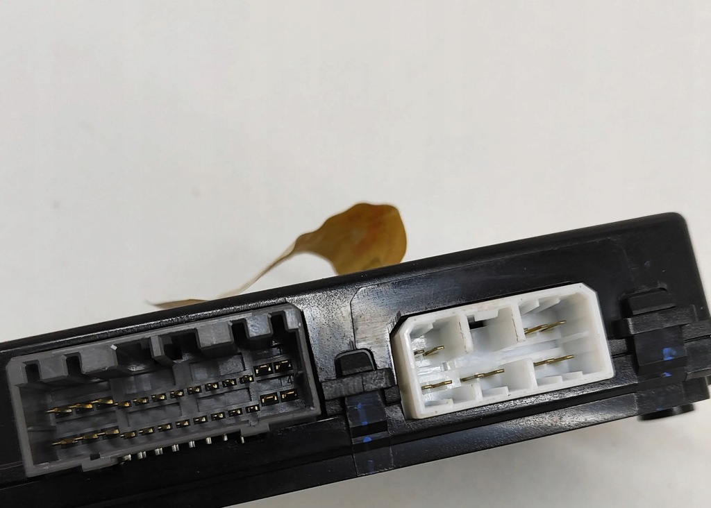 фото №11, Mg zs 2003 блок управления / модуль сигнализация