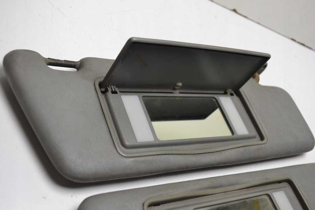 фото №7, Mercedes w124 козырьки солнцезащитные подсвечиваемые