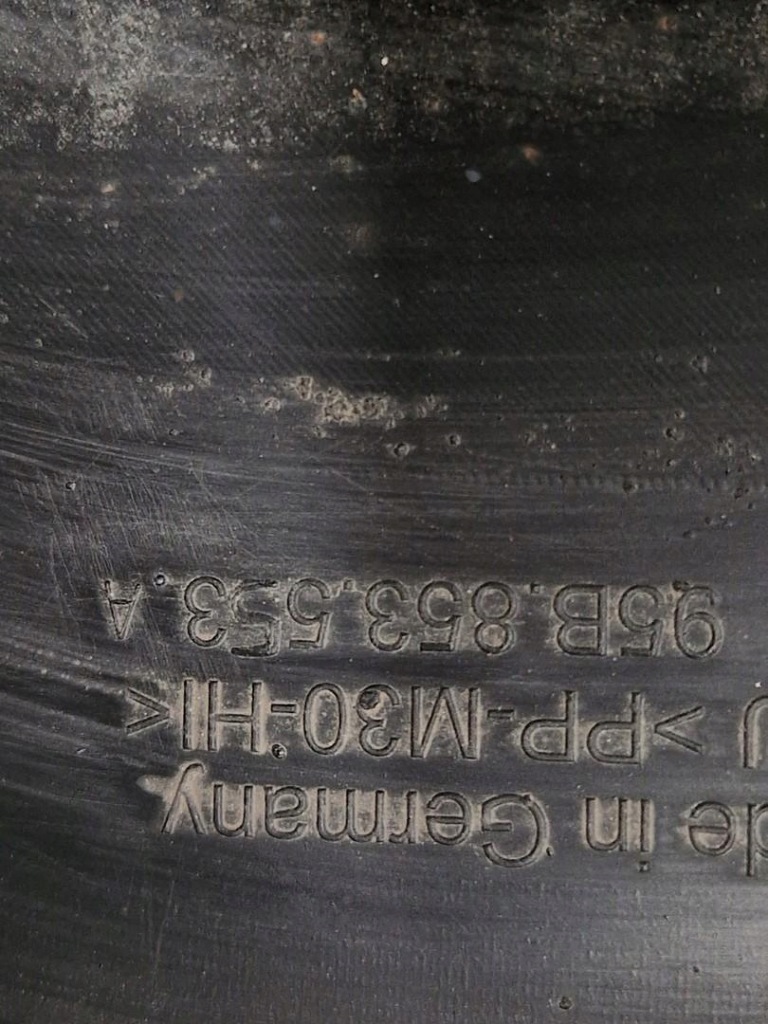 Porsche macan молдинг порог правый  порог правая с Разборки