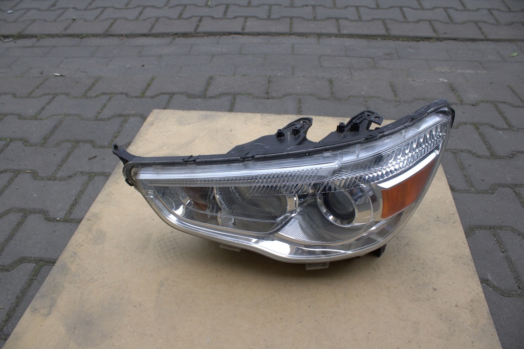 фото №1, Лампа перед фара mitsubishi asx лівий оригінал europa повний