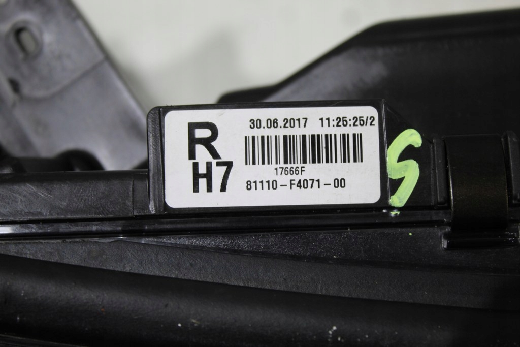 фото №7, Toyota chr ch-r full led правый лампа правая