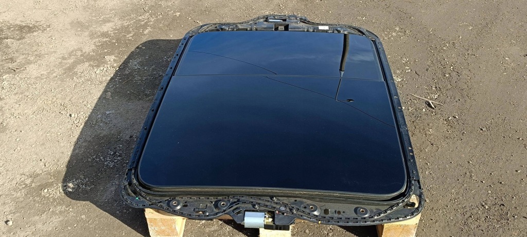 Люк kompletny панорама оригинал maserati levante 2016- Киев