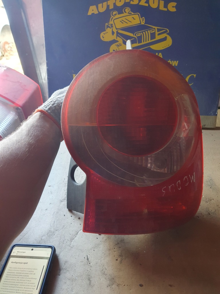 Купить Renault modus правая сторона лампа задняя 8200212204