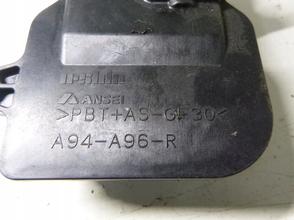 фото №5, Замок дверь задняя правый mazda 6 gy 2006r.