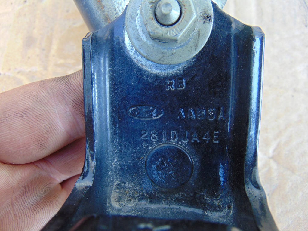 фото №3, Петля дверь правых задняя ford fiesta mk7