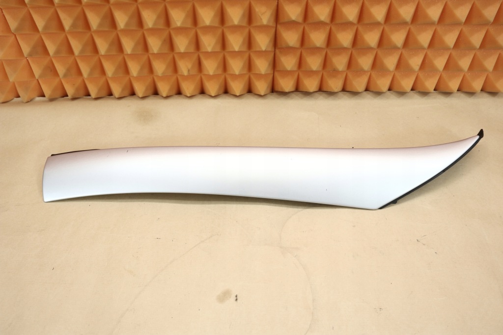 фото №1, Mercedes slk 171 r171 защита стойка правая перед 775 a1716900239