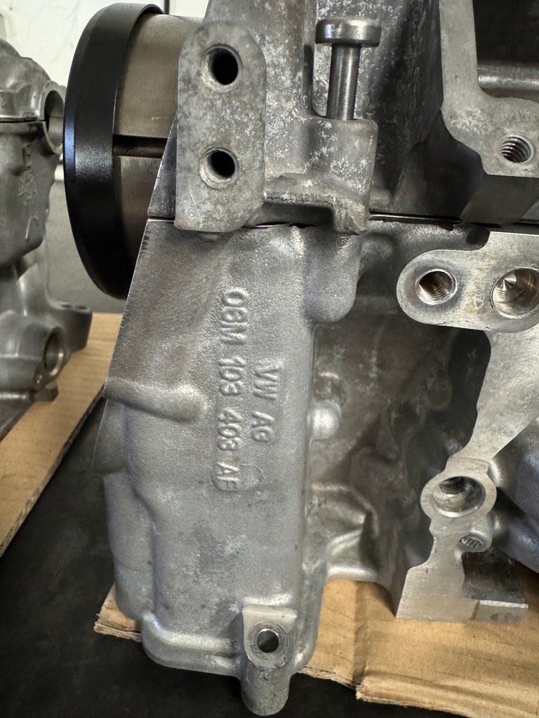 фото №6, Головка вали audi 3.0 tfsi 2.9 tfsi porsche 06m103404af 06m103403af