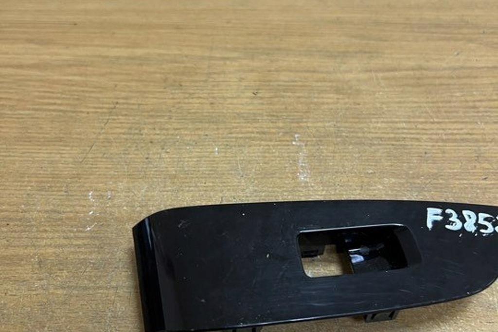 фото №8, Оснащение салона mazda cx-5 ke, gh kb7w685l6 дизель 2014