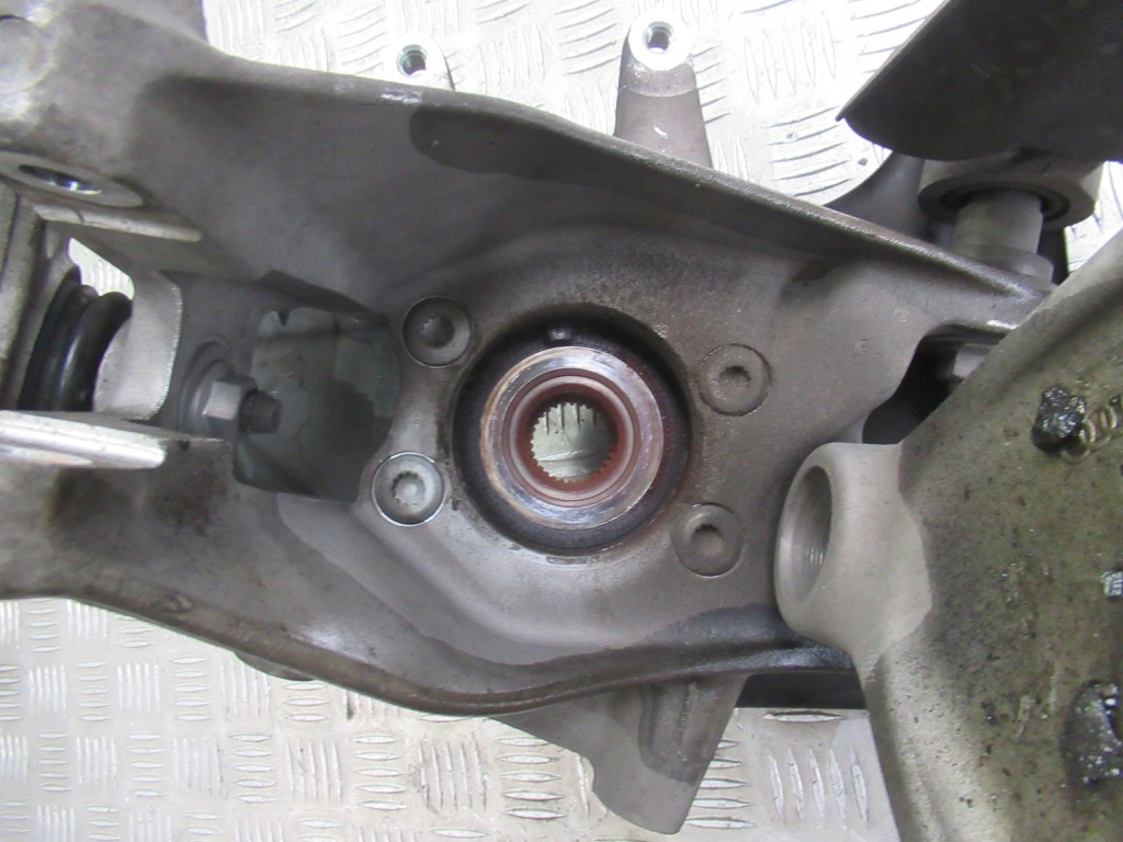 фото №7, Audi r8 420 підвіска поворотний кулак права правий задня