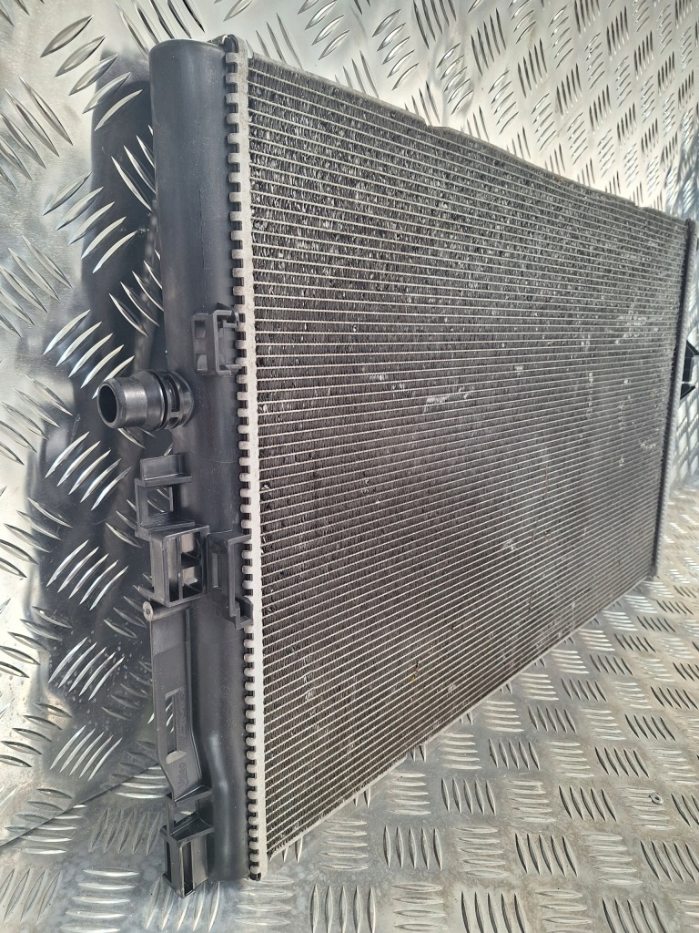 Mercedes amg gt w253 w205 63 amg радиатор воды в Украине