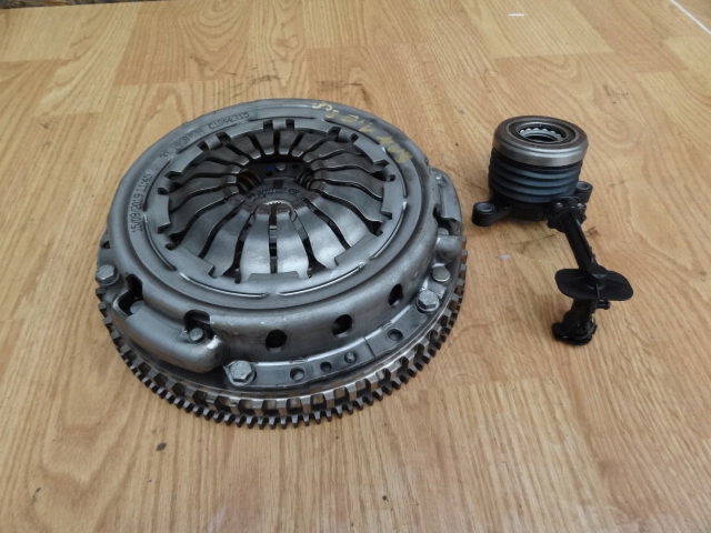 фото №1, Dacia sandero ii 2019 1,0 sce сцепление полный