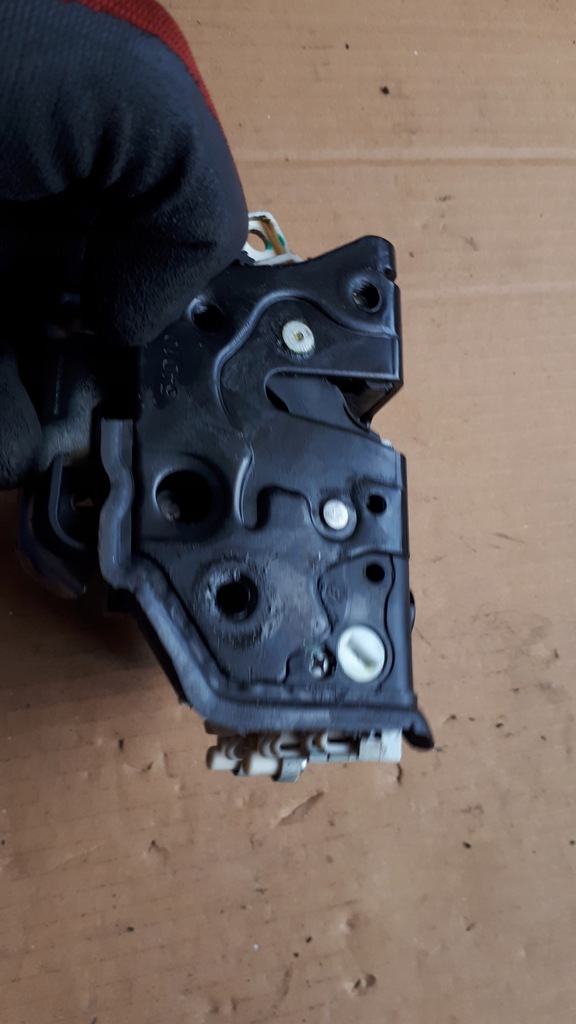 фото №8, A4 b8 s4 замок дверь правый задняя задний 6 pin a5 q5