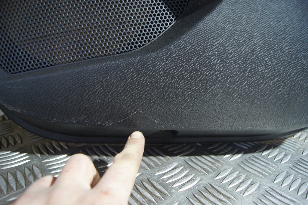 фото №10, Обшивка дверь правый задняя peugeot 3008 ii 9810516277