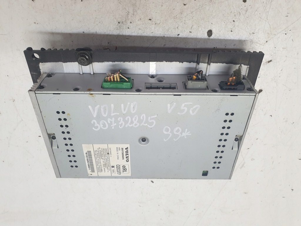фото №1, Усилитель радио volvo v50 30732825